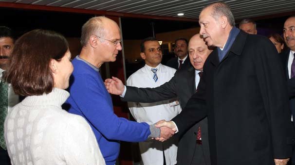 Cumhurbaşkanı Erdoğan’dan Baykal’a geçmiş olsun ziyareti