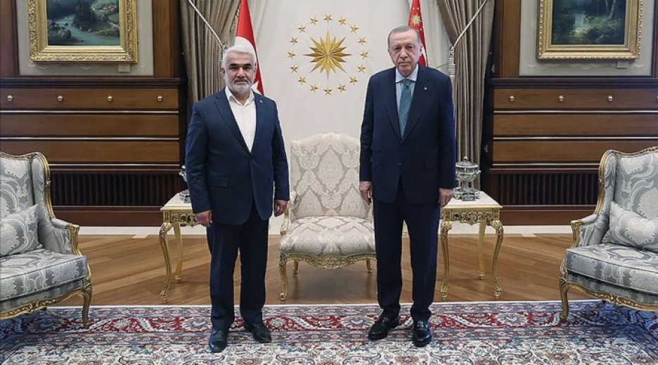AK Parti’nin HÜDA PAR’a 3, DSP’ye 2