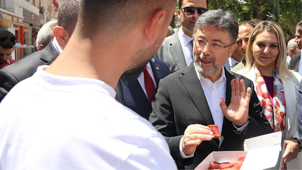 Bakan Yumaklı’dan “Kayseri pastırması mı, Kastamonu pastırması mı?” sorusuna güldüren yanıt