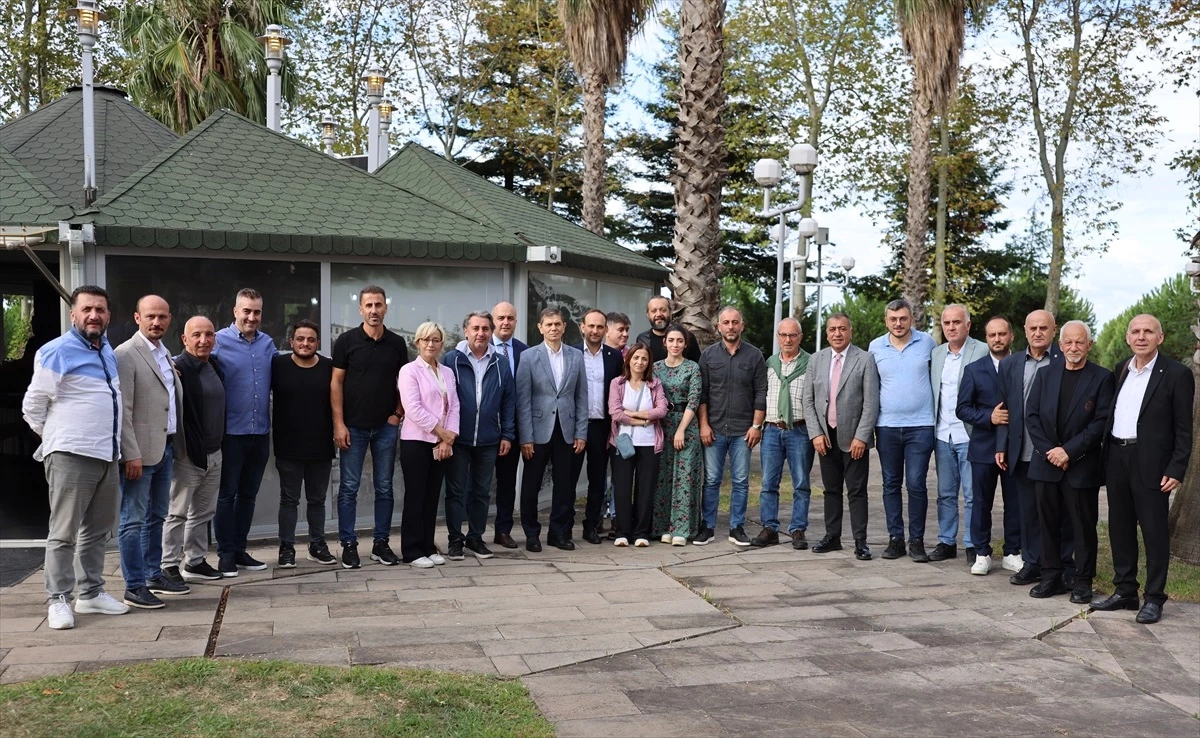 Trabzonspor Kulübü Tüzük Tadilatı İçin Basın Mensuplarıyla İstişare Toplantısı Düzenlendi
