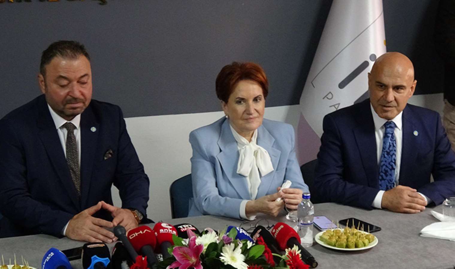 Akşener'den 'yerel seçim' çıkışı: Neyiz, kaç kiloyuz öğrenmek istiyoruz