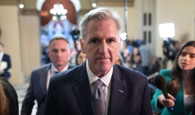 Son dakika… ABD’de bir ilk: Temsilciler Meclisi Başkanı McCarthy görevden alındı