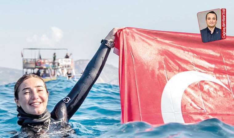 Rekortmen Milli Sporcu Şahika Ercümen: Cumhuriyet için öncülük etmeliyiz