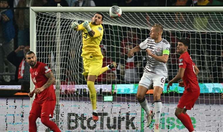 Uğurcan Çakır: ‘Milletimize armağan olsun’