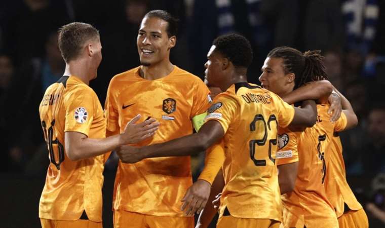 Liverpool’lu yıldız Hollanda’yı 90+3’te kurtardı!