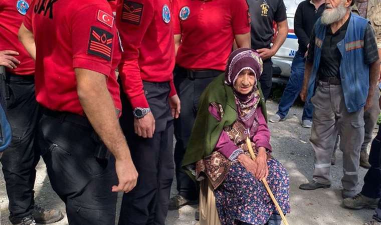 Kayıp yaşlı kadını jandarma ve AFAD ekipleri buldu