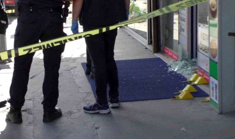 Sultangazi’de iş yerine silahlı saldırı!