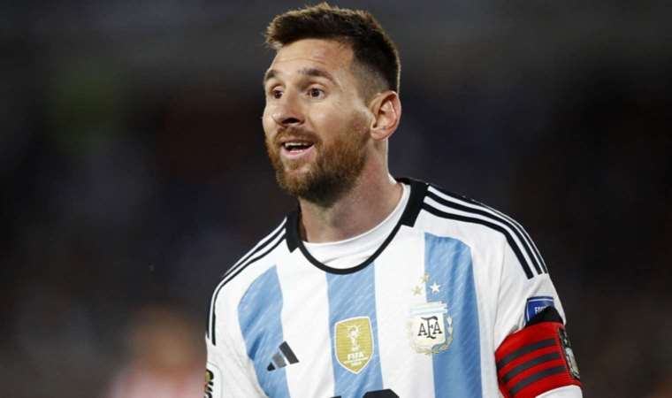 Lionel Messi’den yeni rekor: Uruguaylı yıldızı geride bıraktı!
