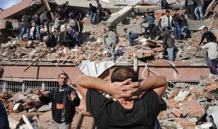 Doç. Dr. Alkan: Van Gölü’nün doğusu deprem için daha yüksek riskli