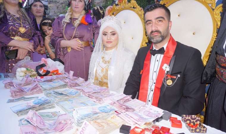 AKP Gençlik Kolları Başkanı evlendi: 2 gün 2 gece sürdü, milyonluk takı takıldı