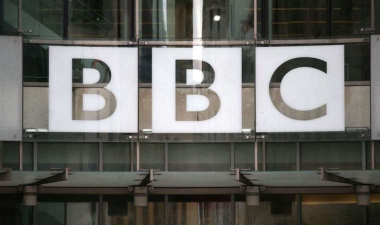 BBC 6 muhabirini görevden aldı