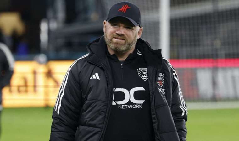Resmen açıklandı: Wayne Rooney İngiltere’ye geri döndü!