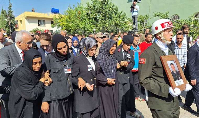 Şehit Uzman Çavuş Çakmak, son yolculuğuna uğurlandı