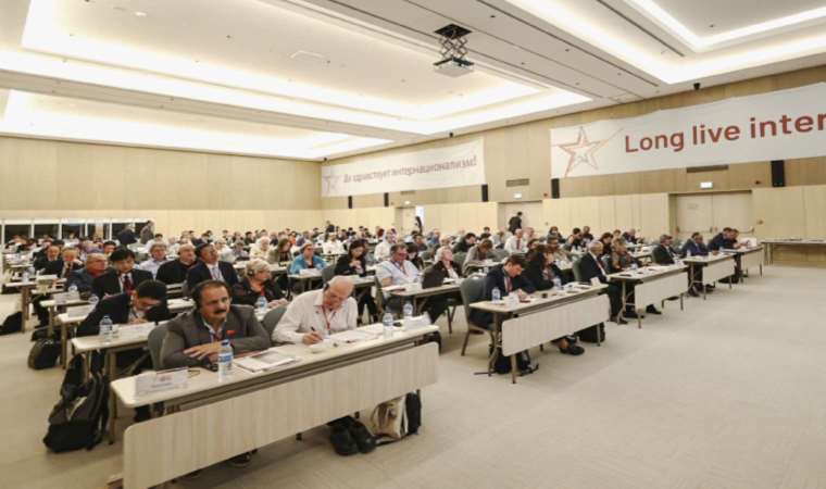 Dünya komünistleri İzmir’de buluştu: Ne oldu da İsrail’den teşekkürü hak ettik