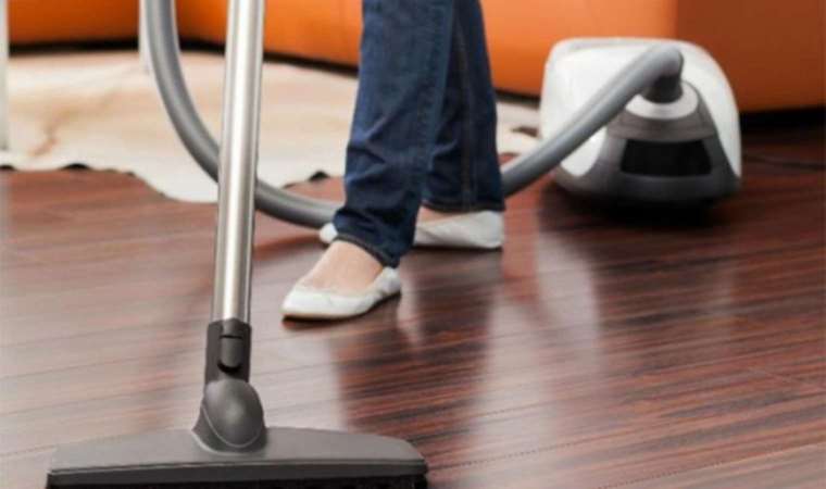 Hizmet-İş Sendikasının raporu: Ev işçilerinin yüzde 80’i kayıt dışı