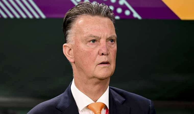 Ajax, eski teknik direktörü Louis van Gaal’i danışman olarak göreve getirdi