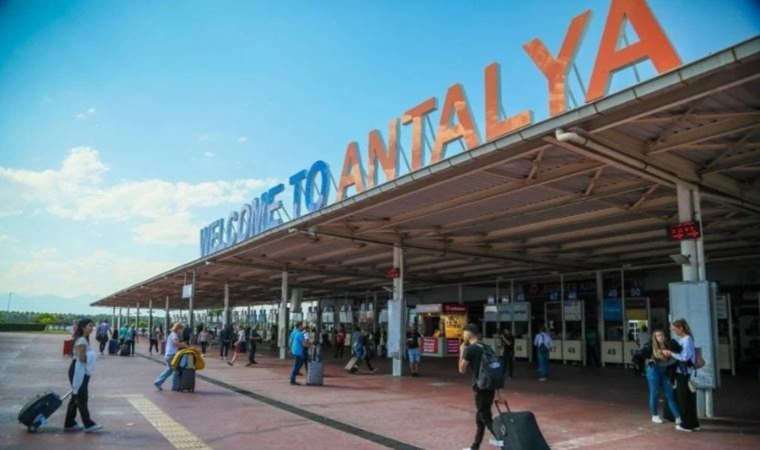 Antalya’da ‘yabancı’ isyanı: Kayıtdışılığı artırdı, kimsenin keyfi yok!