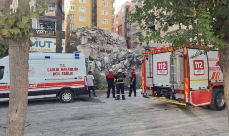 Şanlıurfa’da yıkım yapan kepçe yan yattı: 1 yaralı