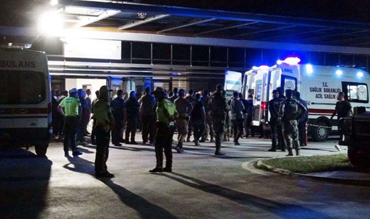 Suriye’de TSK üssüne saldırı: 5 polis, 3 asker yaralı