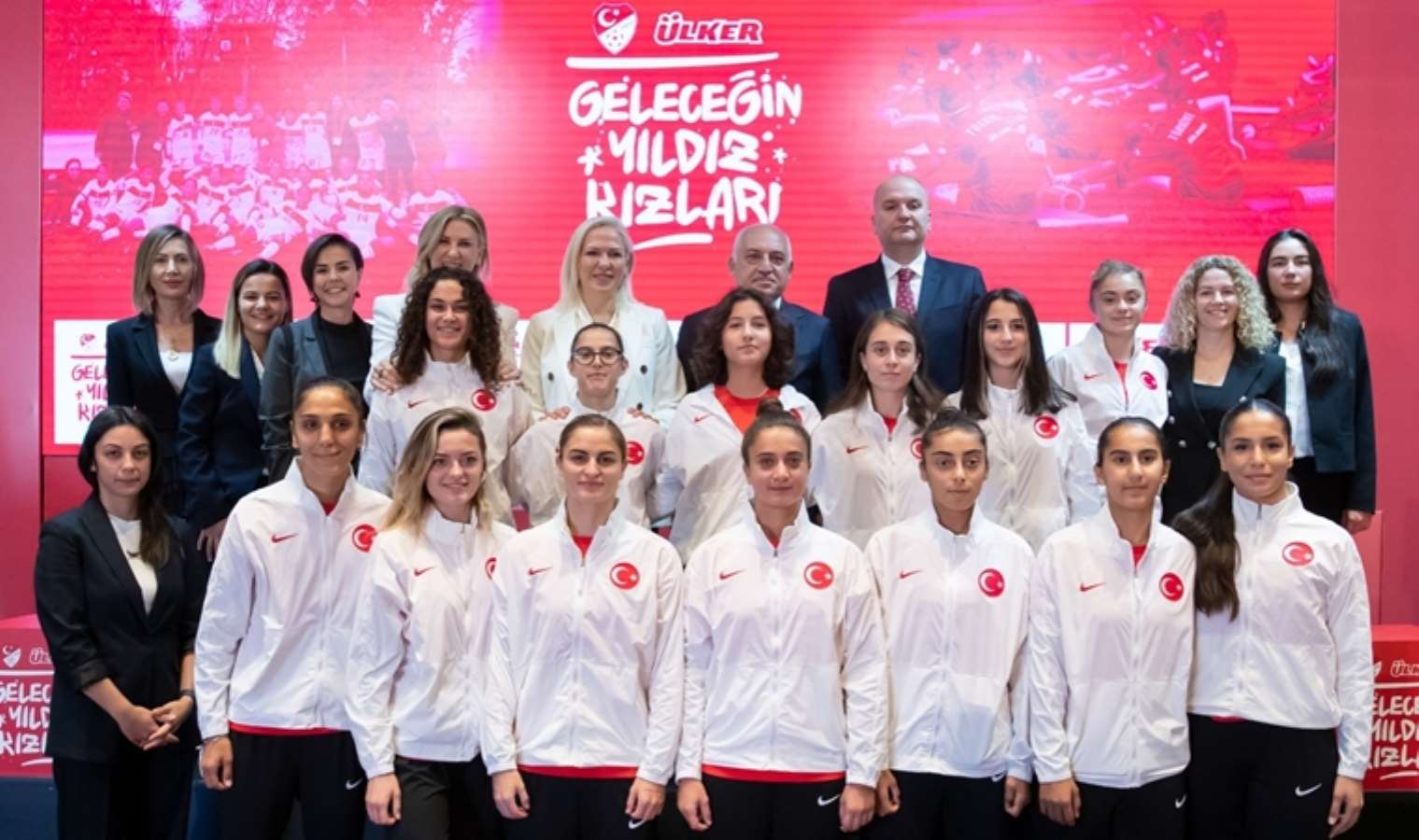 TFF'den yeni proje: 'Geleceğin Yıldız Kızları'