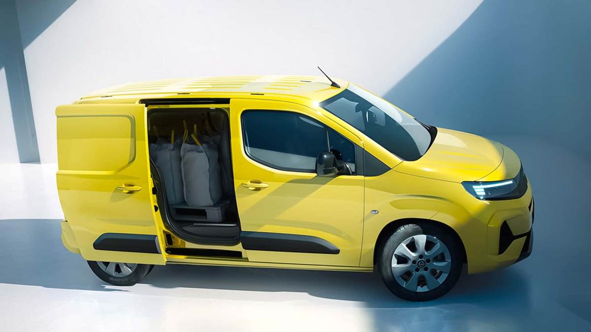 Yeni Opel Combo, dizel ve elektrikli motorlarıyla ticaret hayatına hazır