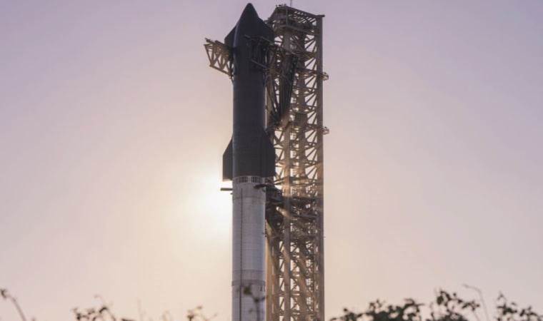 Ertelenme kararı: Starship kalkışı pürüzlere takıldı!