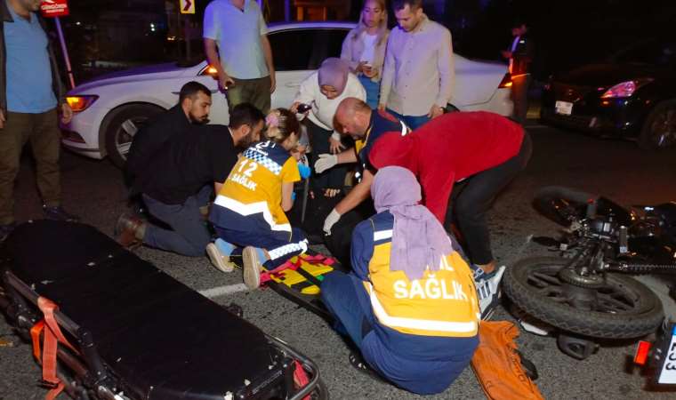 Güngören’de motosiklet otomobile çarptı: 1 yaralı