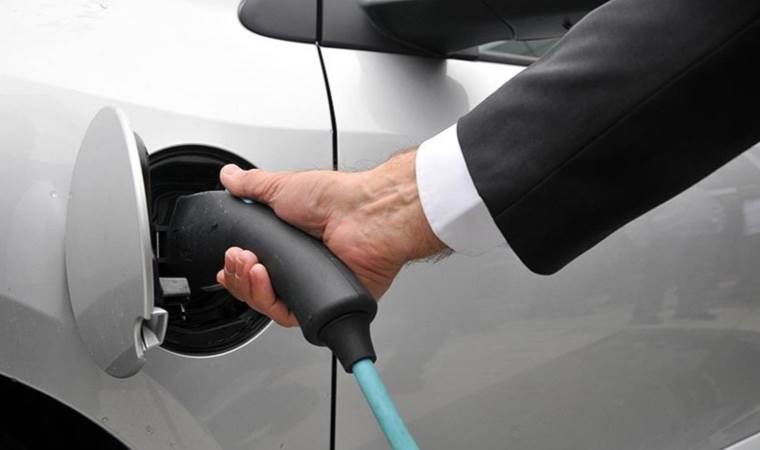 Resmi Gazete’de yayımlandı! Elektrikli otomobil satışlarında yeni düzenleme