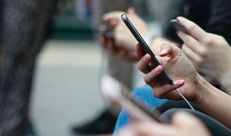 Son dakika… Öğrencilere telefon ve internet desteği başvuruları başladı