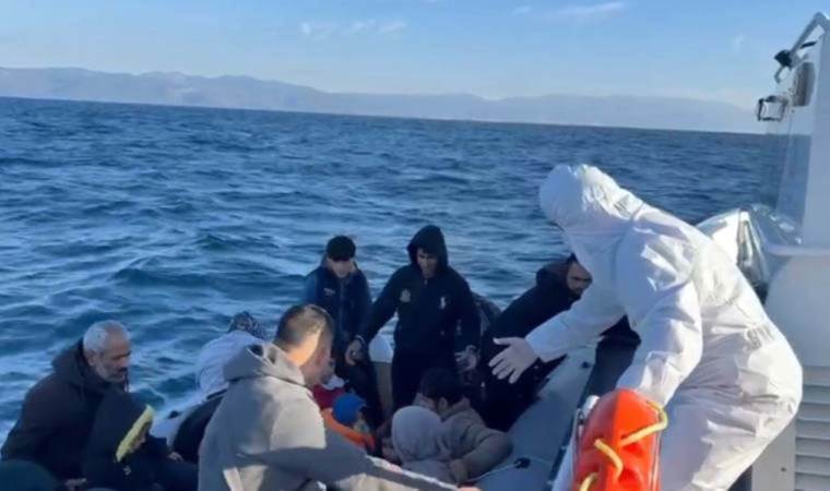 Yunanistan’dan itilen 72 kaçak göçmen kurtarıldı!