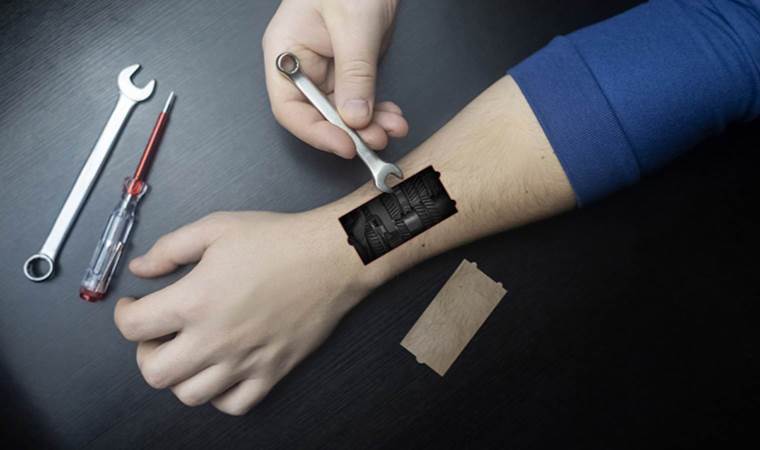 Şarj cihazı taşıma derdi bitiyor: İnsan vücuduyla bütünleşen biyolojik şarj cihazları