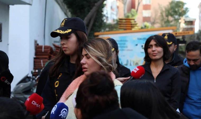 Bahar Candan ve Nihal Candan kardeşlerin annesi konuştu: ‘Her şeyi sahte onun…’