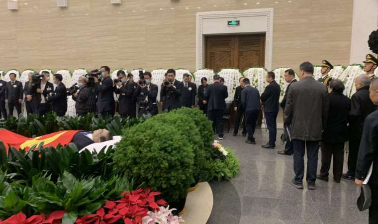 Çin’de cenaze töreni: Eski Başbakan son yolculuğuna uğurlandı