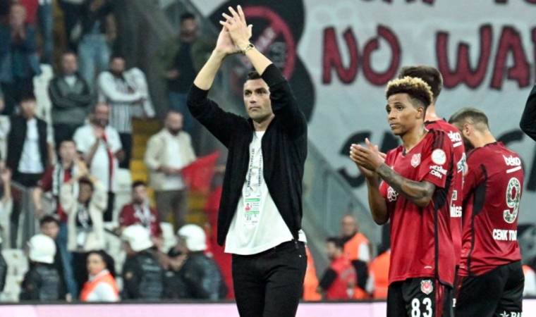 Son Dakika: Beşiktaş’ta Burak Yılmaz dönemi sona erdi