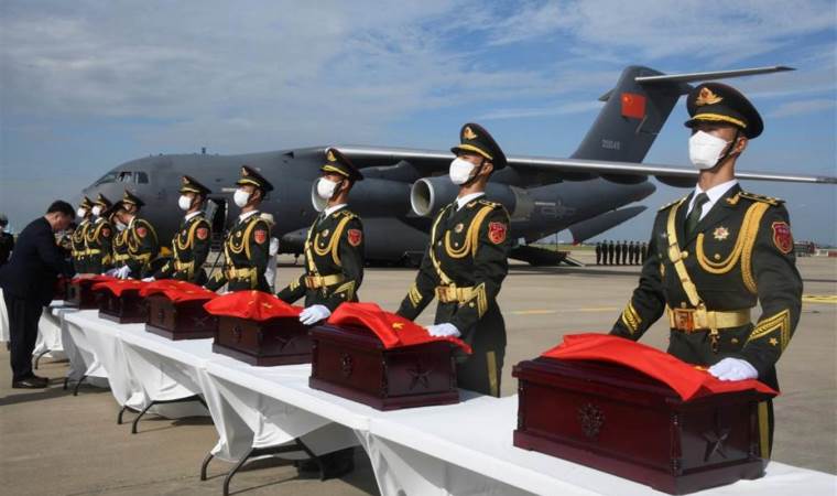Kore Savaşı’nda ölen Çin askerlerinin kalıntıları iade edildi