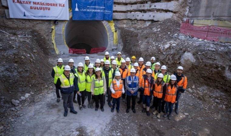 Tunç Soyer’in karnesi: 165 projenin 144’ünü tamamlandı
