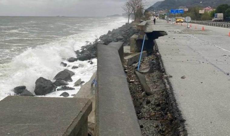 Karadeniz Sahil Yolu’nda fırtına hasarının boyutu ortaya çıktı