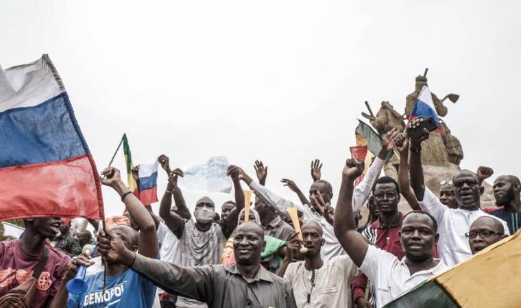 Fransa’yı ülkeden kovmuştu: Rusya ile anlaşma yaptı
