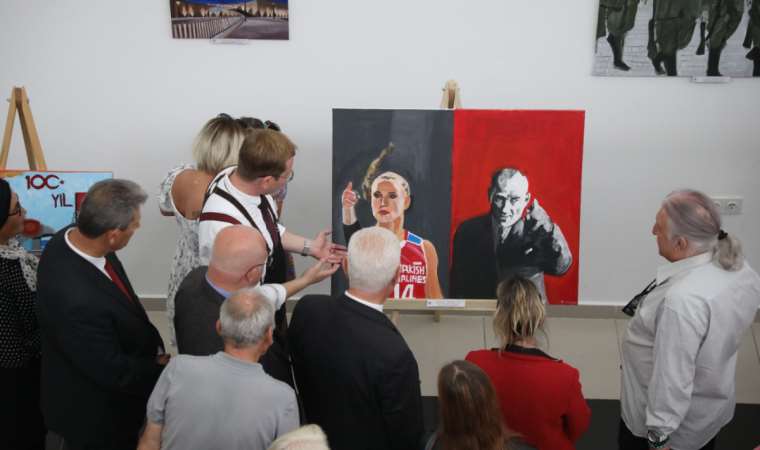 Cumhuriyet’in 100. yılı sergisi kapılarını açtı