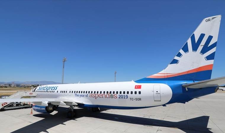 THY’nin ardından SunExpress’ten 90 uçaklık anlaşma