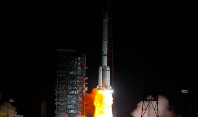 Çin, ChinaSat-6E iletişim uydusunu fırlattı
