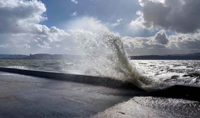 Meteoroloji’den İzmir için ‘fırtına’ uyarısı!