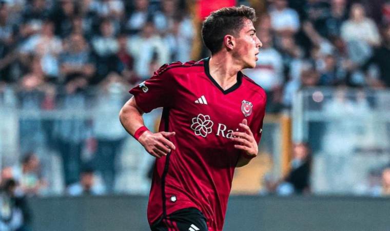 Beşiktaş’ta sakatlık… Genç futbolcu oyuna devam edemedi!