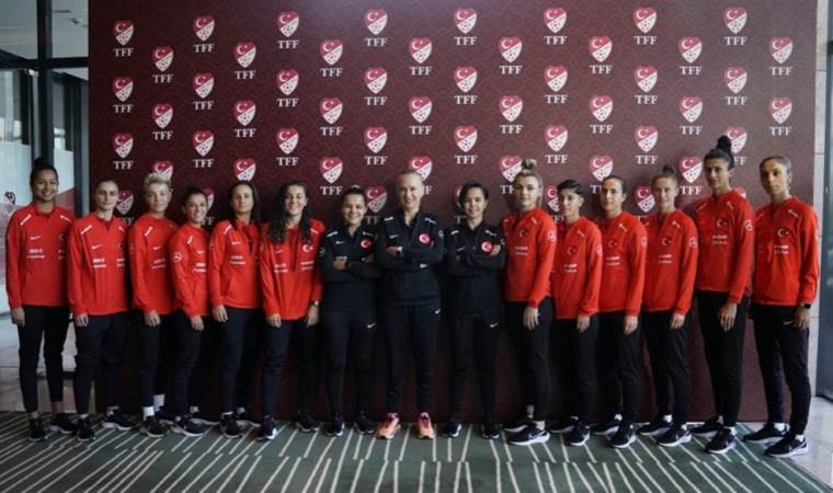 A Milli Kadın Futbol Takımı’nda hedef 6’da 6!