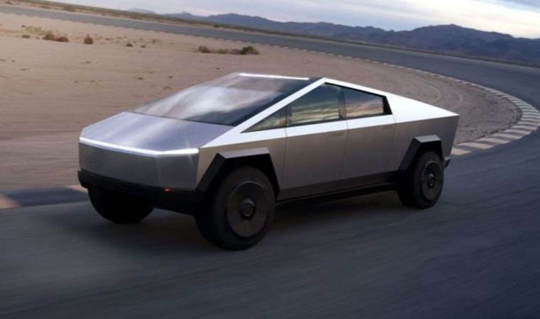 Tesla’nın yeni aracı sürücülerin kafasını karıştırıyor