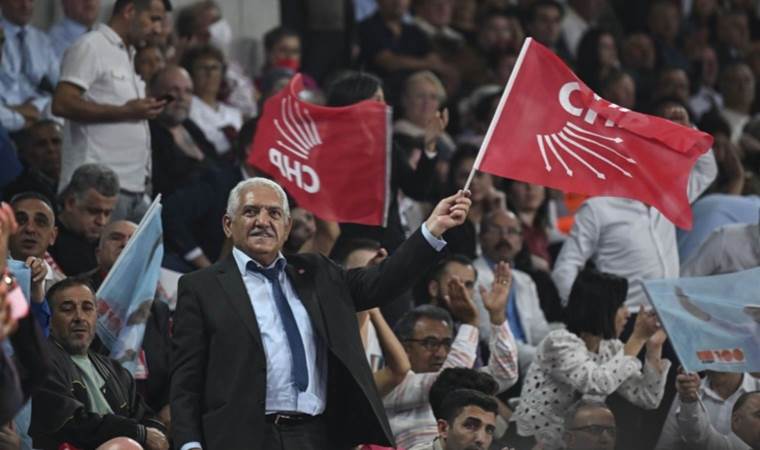 Son Dakika: CHP’de 13 kişiye af çıktı!