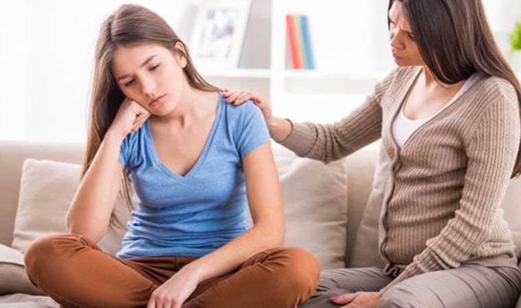 Uzmanı uyardı: Ergenlikte depresyon belirtilerine dikkat!