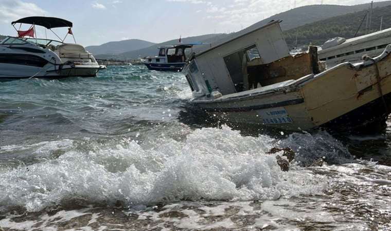 İki tekne parçalandı: ‘Denize çıkmayın’ uyarısı geldi