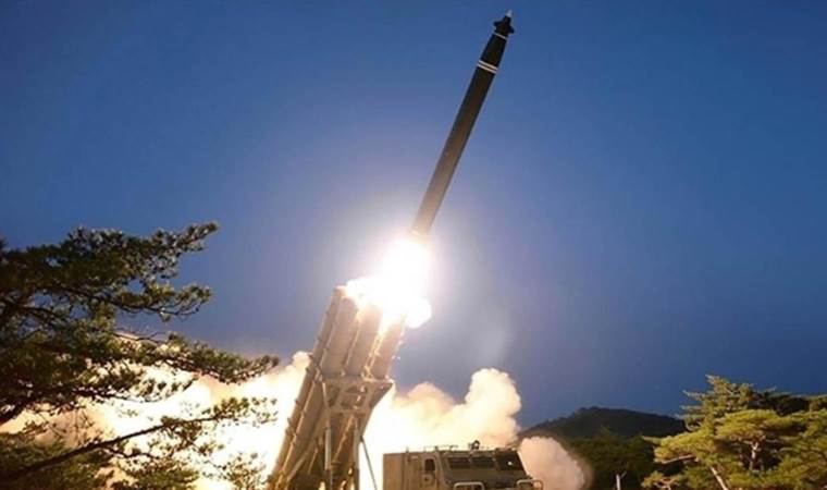 Kuzey Kore’den yeni hamle: Güneye casus uydu taşıyan bir roket fırlattı