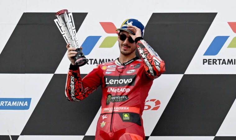 MotoGP’de şampiyon Francesco Bagnaia oldu